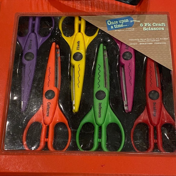 Once Upon a Time...6-pack of Craft Scissors for Creating Scrapbook Memories VGC - Picture 2 of 4